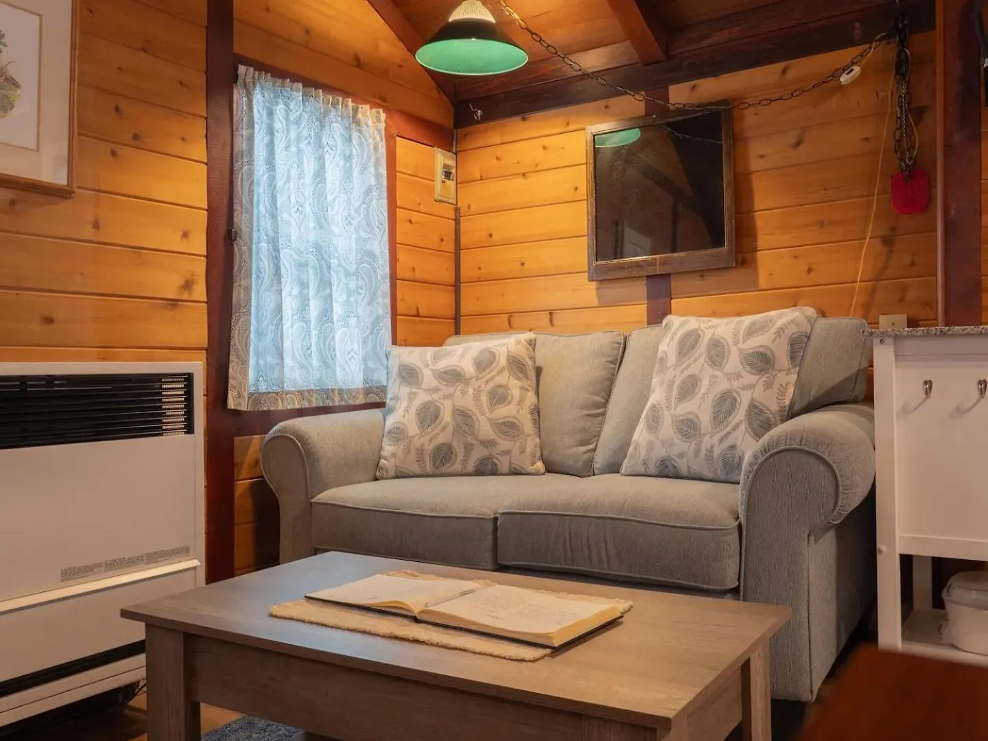 ** Holiday park Hillside Bungalows Banff Canada